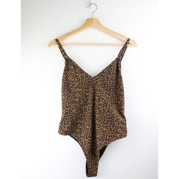 NWT Kendall + Kylie Printed One-Piece Swimsuit XL - Picture 3 of 8